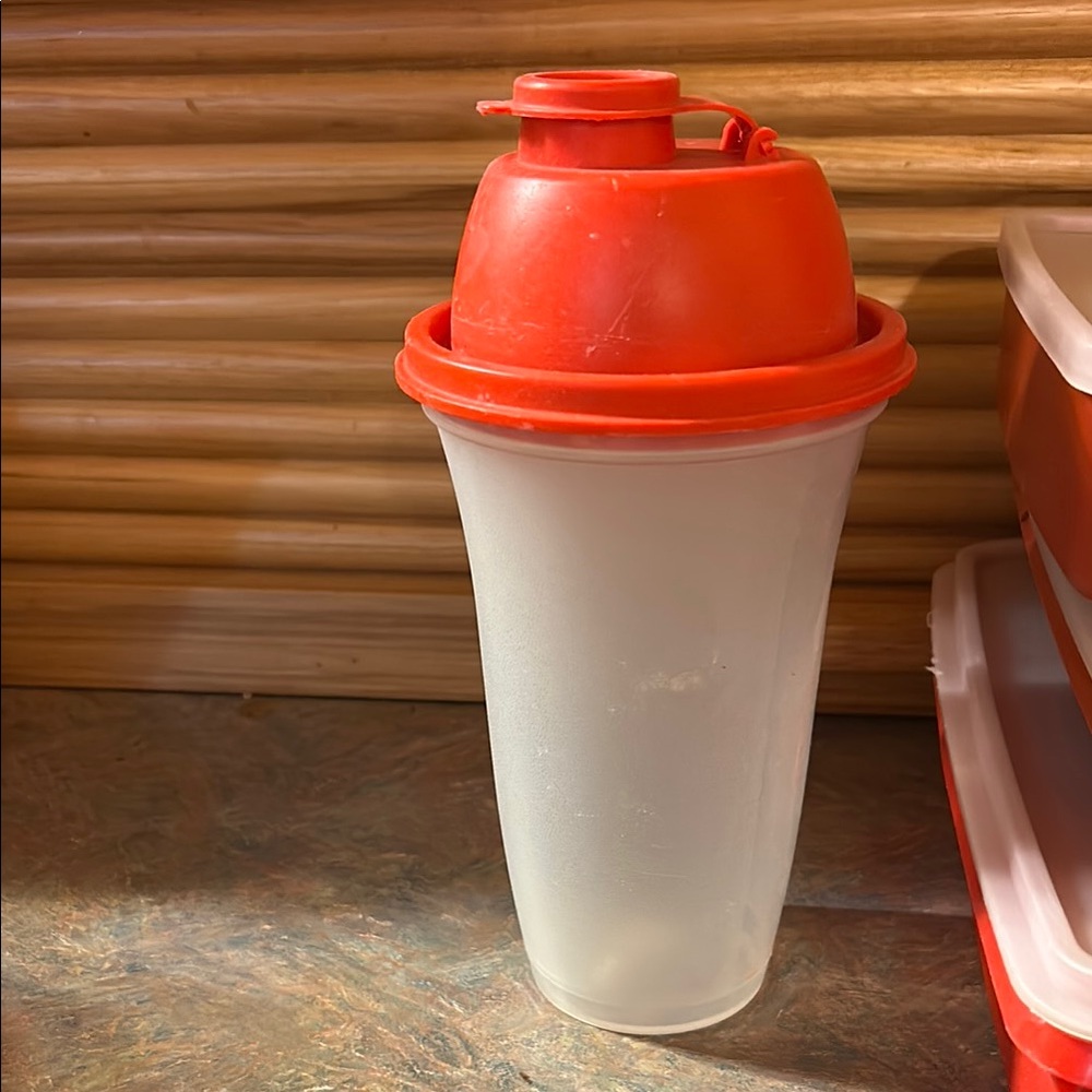 Tupperware pieces - Picture 3 of 8